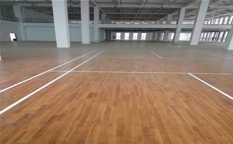 歐氏學(xué)校乒乓球館木地板廠家哪家好？