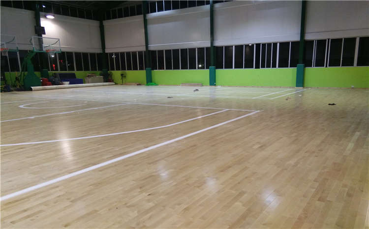 歐氏學校體育館實木地板施工技術方案