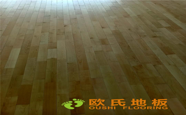 山西太原市小店區(qū)寇莊北街5-1號籃球館木地板案例—?dú)W氏運(yùn)動木地板廠家